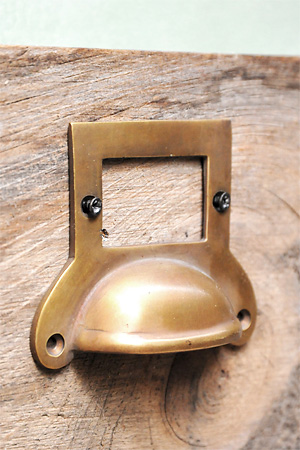 Antique brass Pull R3