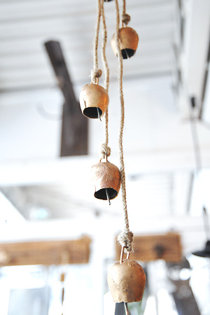 Hanging 6stranded Bell