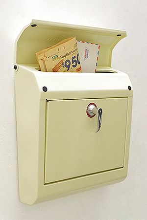 アメリカン　メールボックス