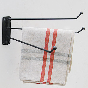 Plain Iron Triple Towel Hanger