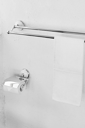 LUX Toilet Paper Holder 1