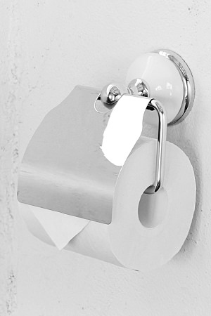 LUX Toilet Paper Holder 2